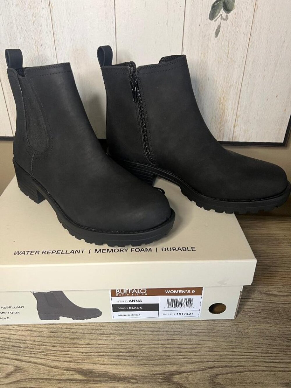 Buffalo David Bitton "Anna" Ankle Boot * Black * Side Zip * Women's Size 9